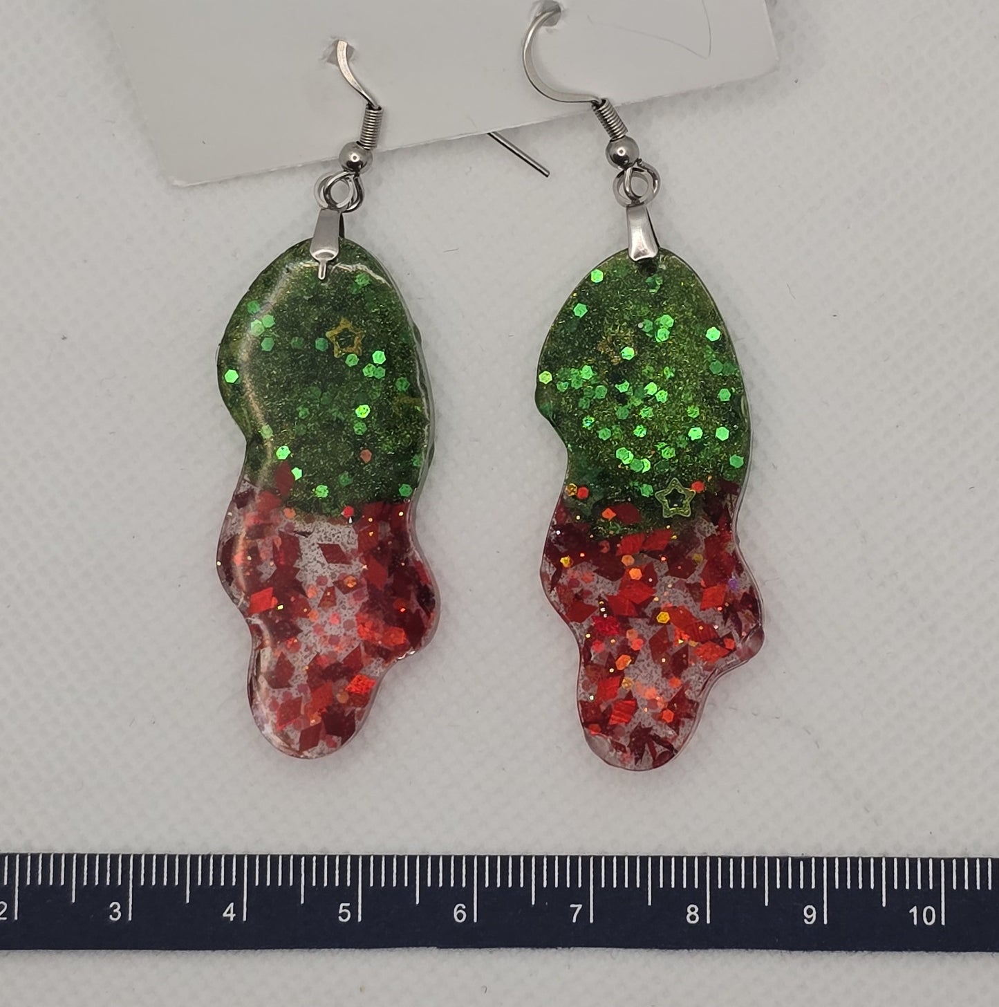 Earrings, resin- red & green glitter