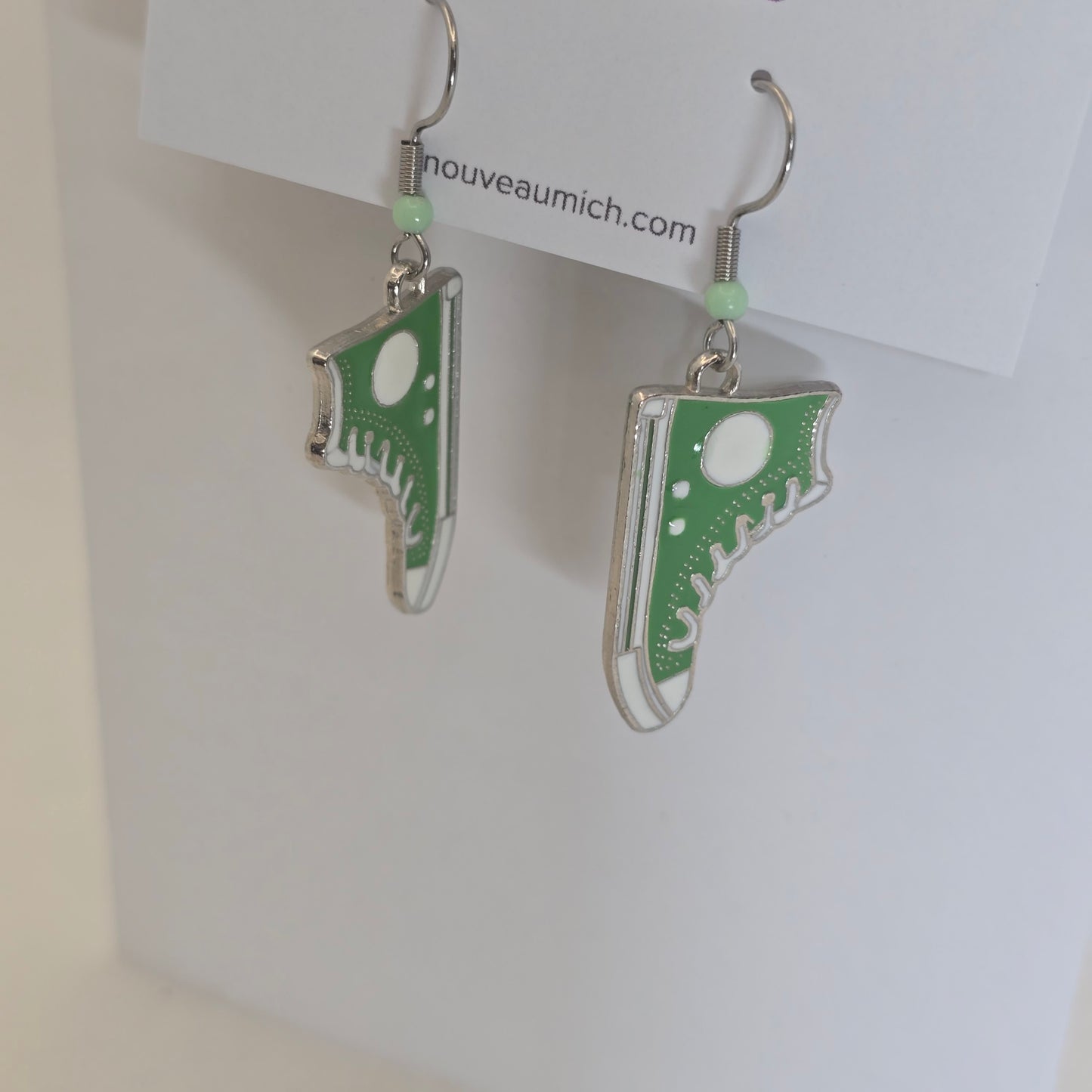Earrings: high-top sneakers - various colours